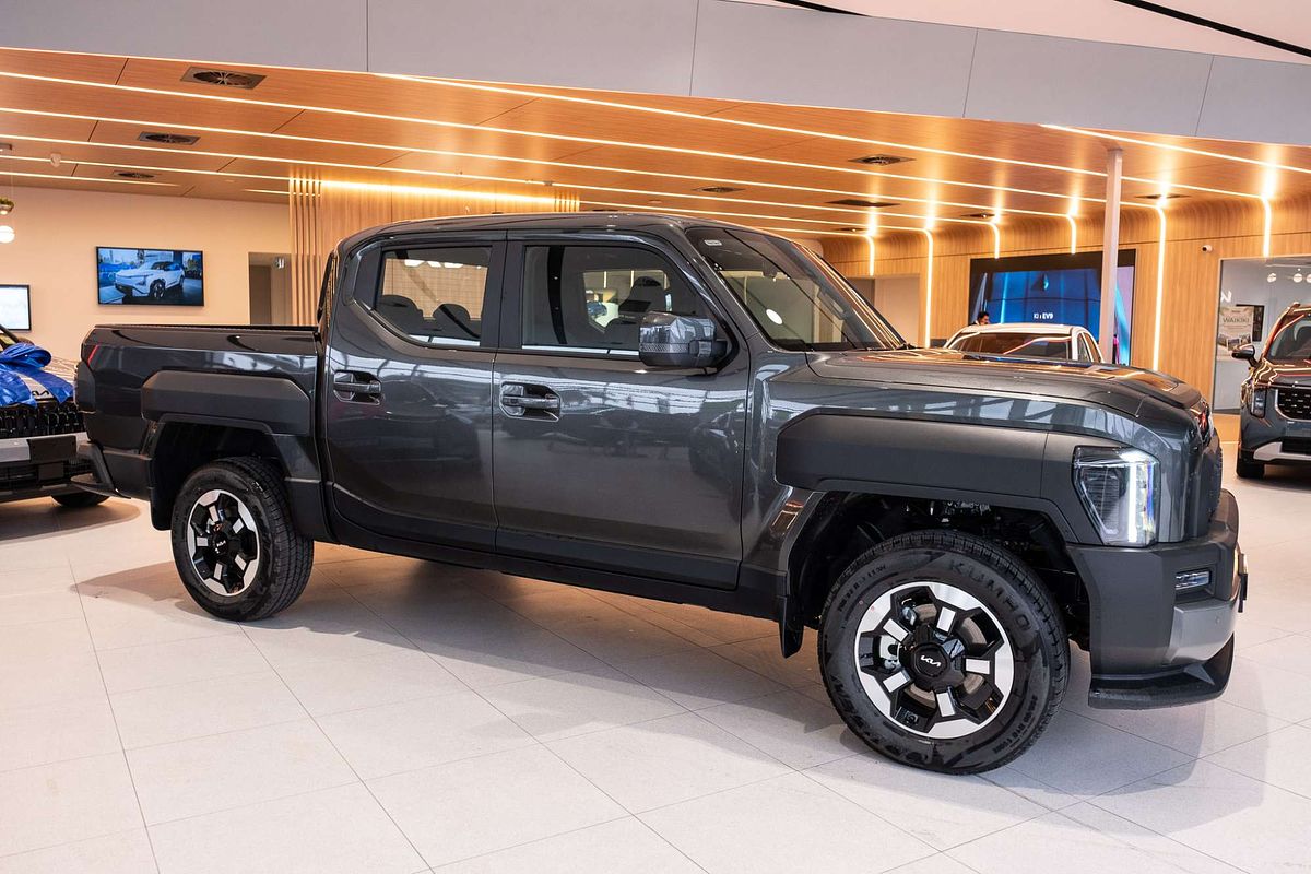 2025 Kia Tasman SX+ TK 4X4