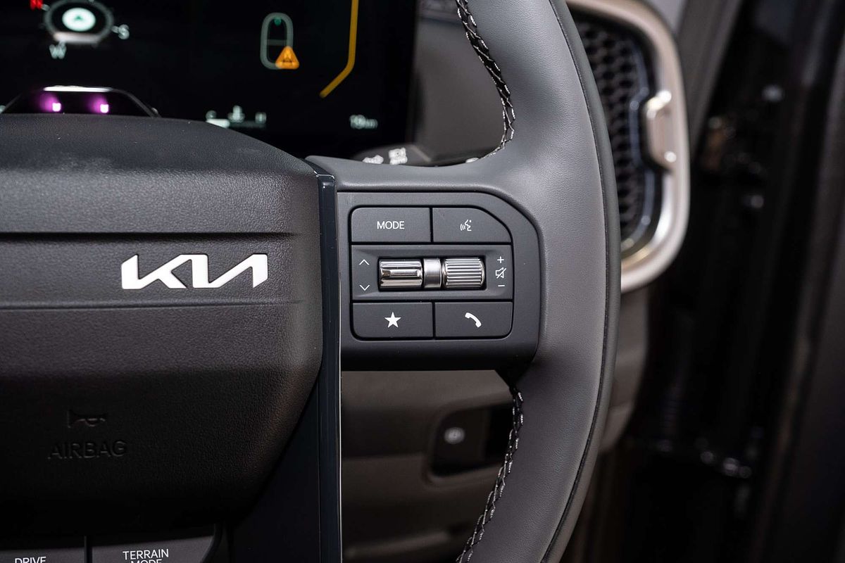 2025 Kia Tasman SX+ TK 4X4