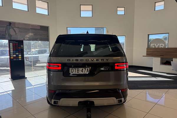 2017 Land Rover Discovery SD4 S Series 5