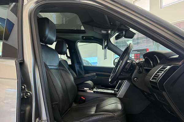 2017 Land Rover Discovery SD4 S Series 5