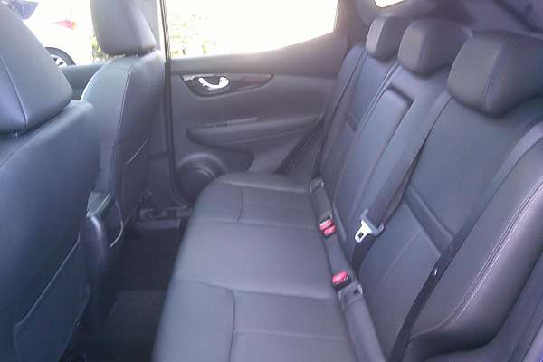 2017 Nissan QASHQAI Ti J11