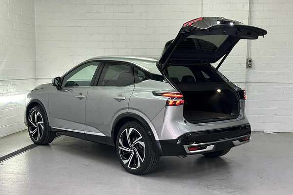 2025 Nissan QASHQAI Ti-L J12