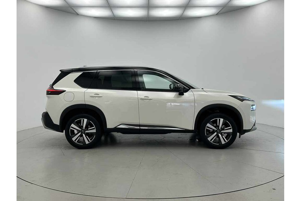 2025 Nissan X-TRAIL Ti T33