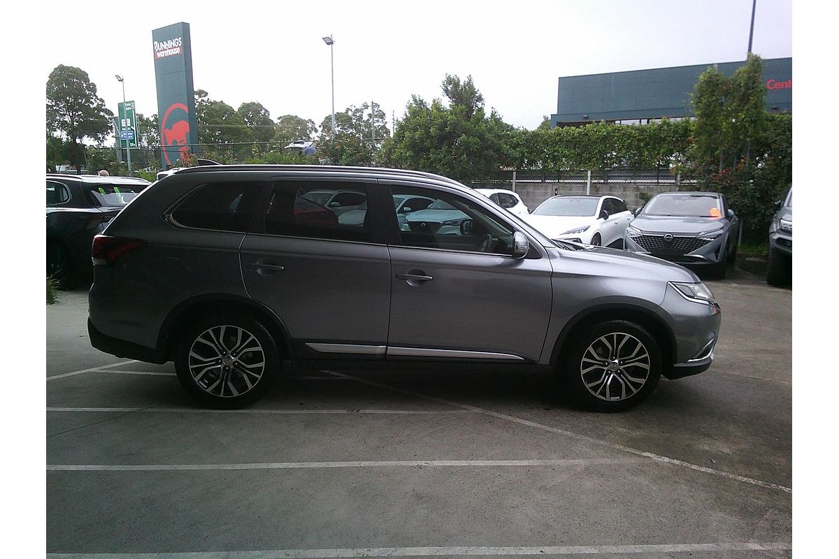 2017 Mitsubishi Outlander LS ZK