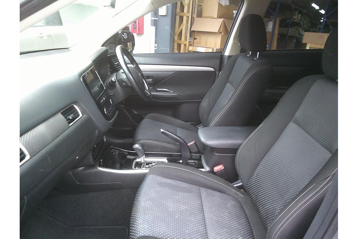 2017 Mitsubishi Outlander LS ZK