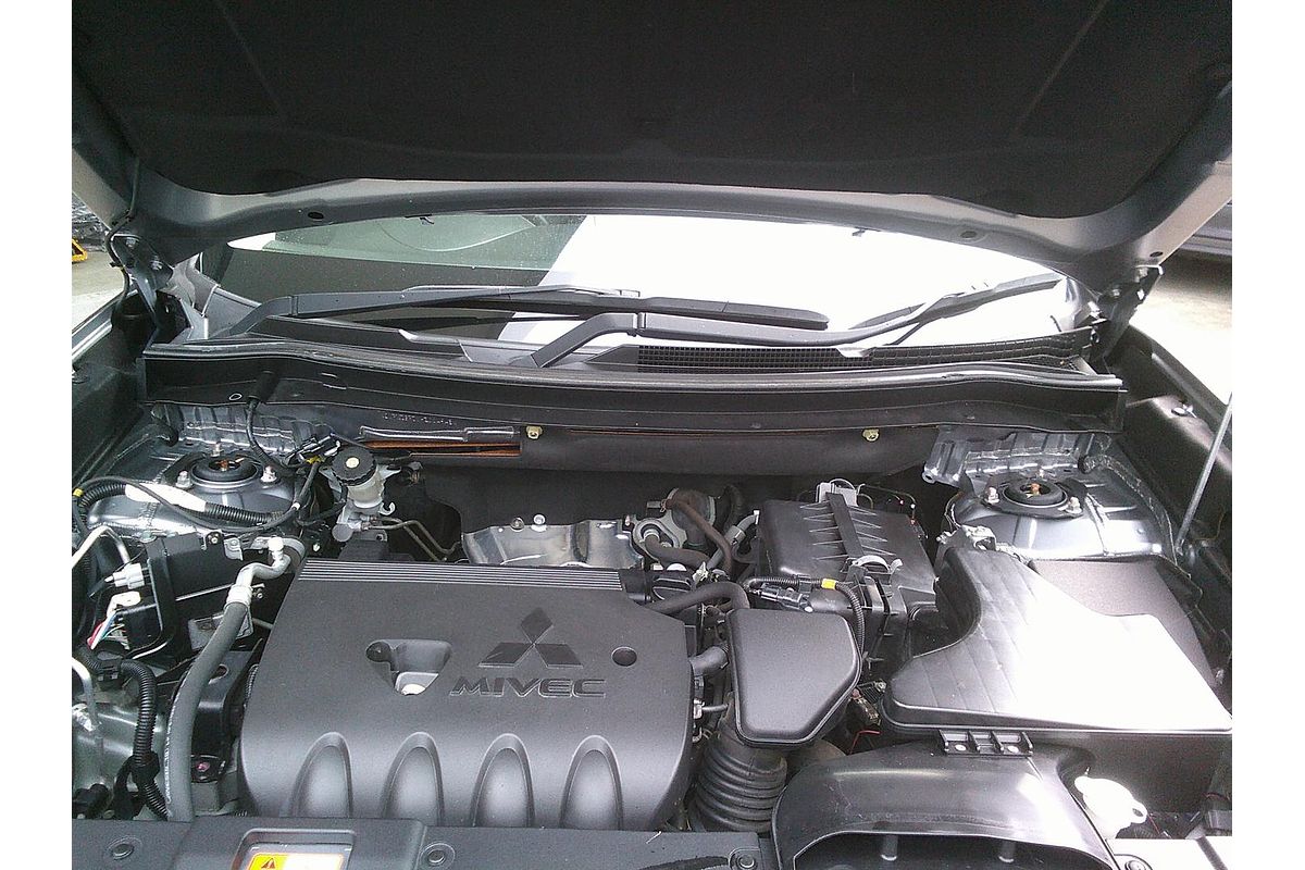 2017 Mitsubishi Outlander LS ZK