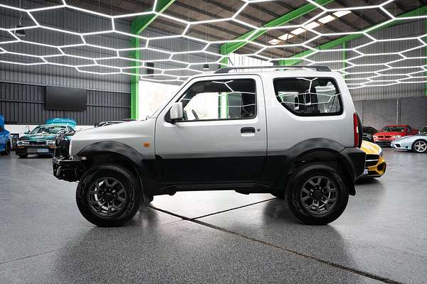 2010 Suzuki Jimny Sierra SN413 T6
