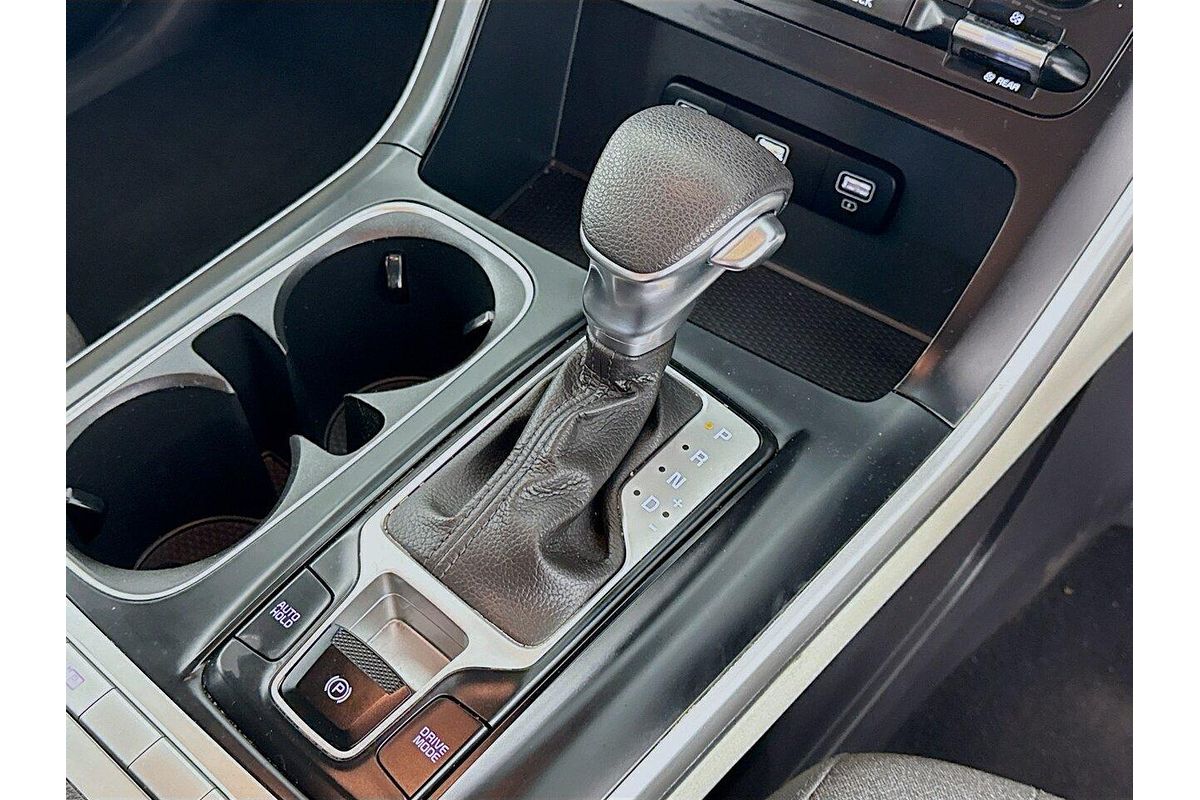 2022 Kia Carnival S KA4