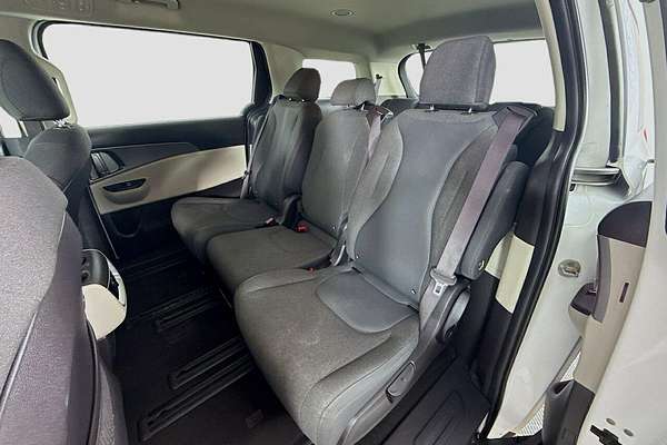 2022 Kia Carnival S KA4