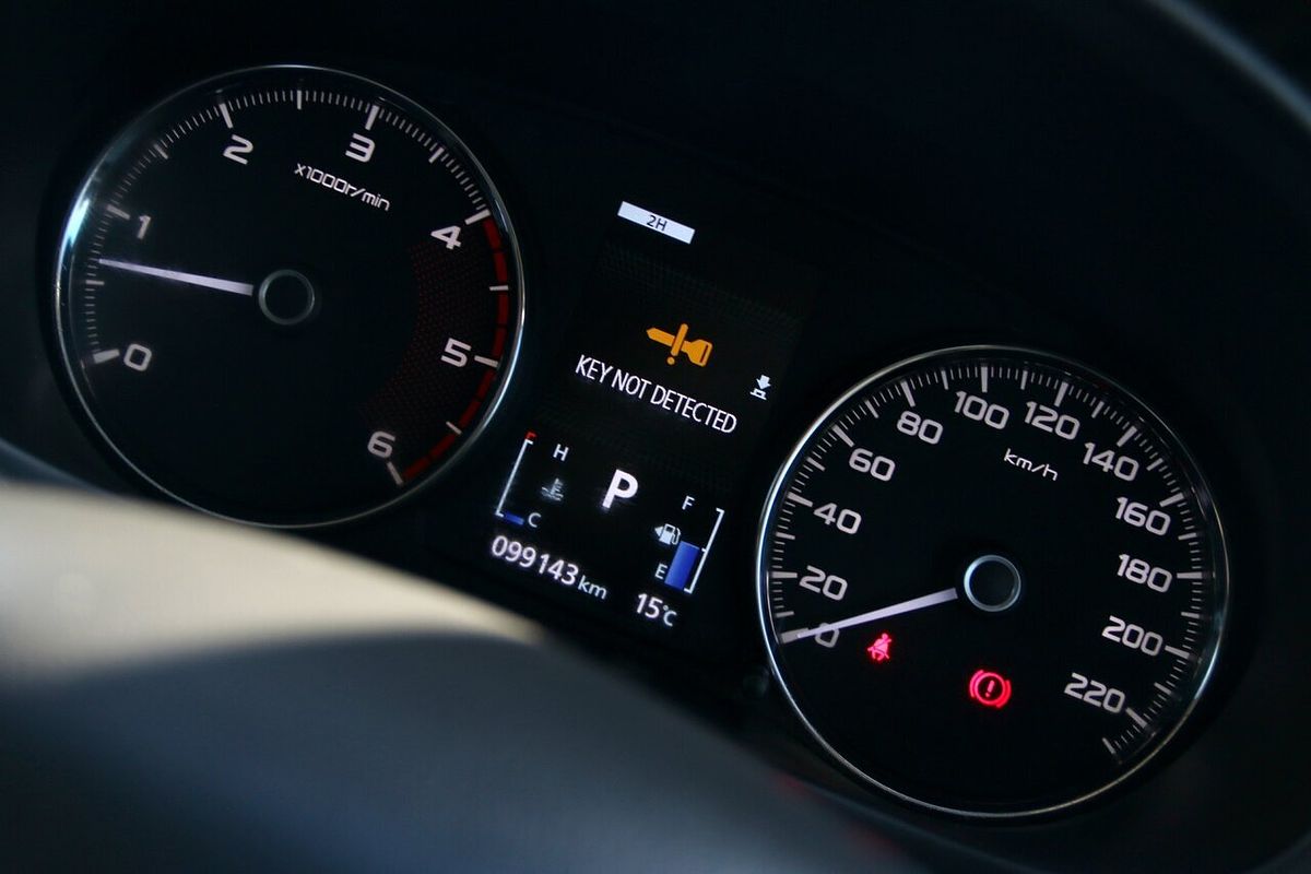 2018 Mitsubishi Pajero Sport GLX QE