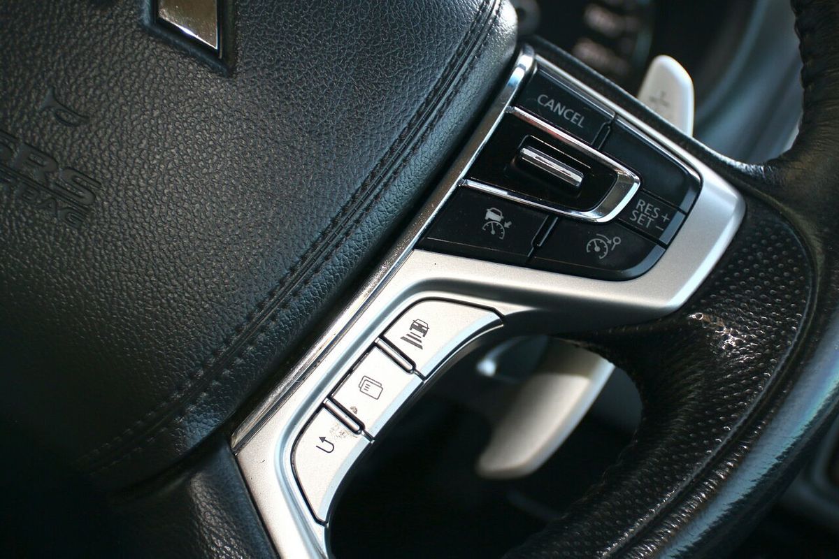 2018 Mitsubishi Pajero Sport GLX QE