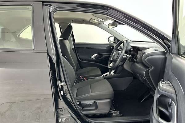2023 Toyota Yaris Cross GX