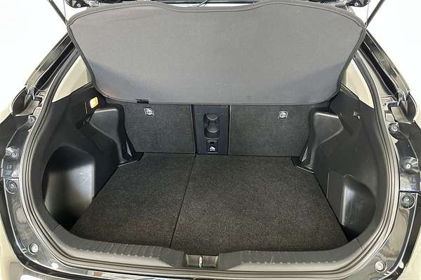 2023 Toyota Yaris Cross GX