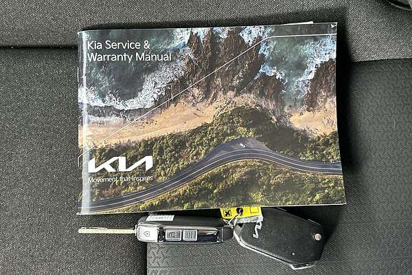 2022 Kia Carnival S KA4