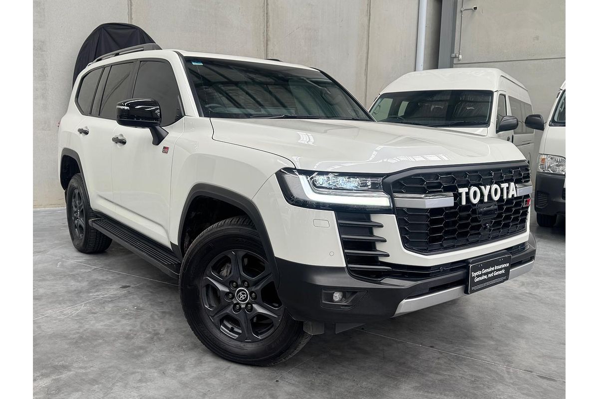 2022 Toyota Landcruiser GR Sport FJA300R