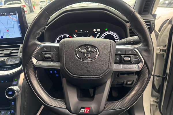 2022 Toyota Landcruiser GR Sport FJA300R