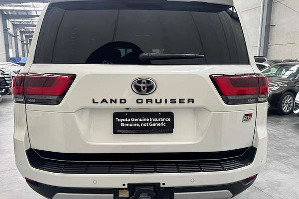2022 Toyota Landcruiser GR Sport FJA300R
