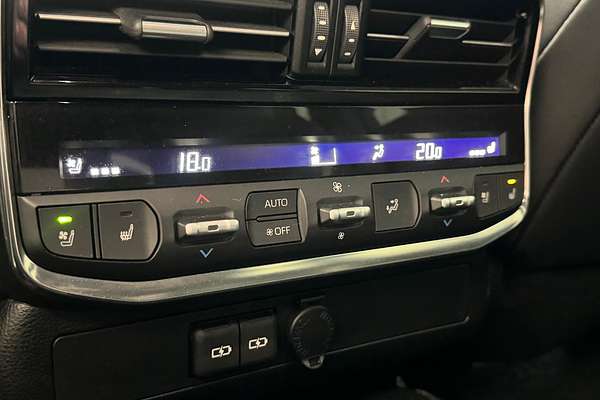 2022 Toyota Landcruiser GR Sport FJA300R