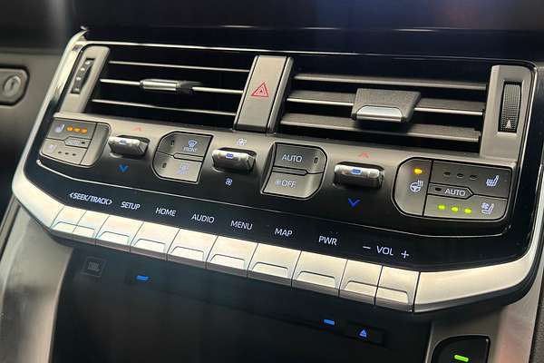 2022 Toyota Landcruiser GR Sport FJA300R