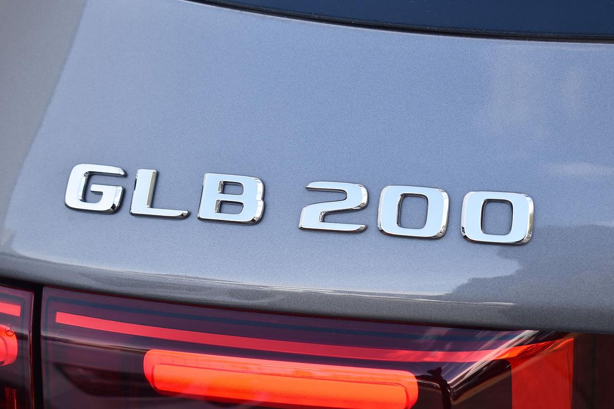 2024 Mercedes-Benz GLB-Class GLB200 X247