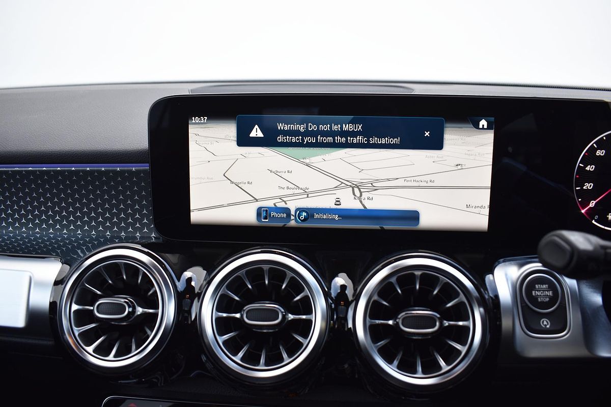 2024 Mercedes-Benz GLB-Class GLB200 X247