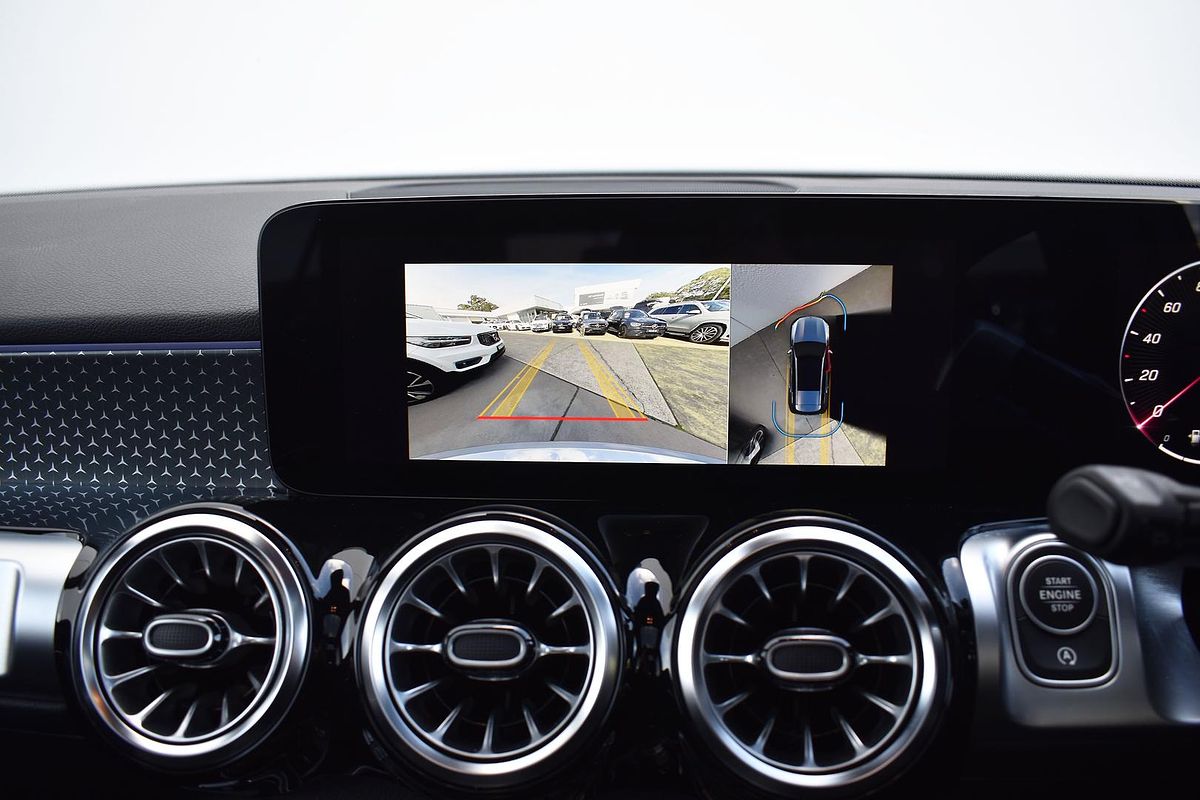 2024 Mercedes-Benz GLB-Class GLB200 X247