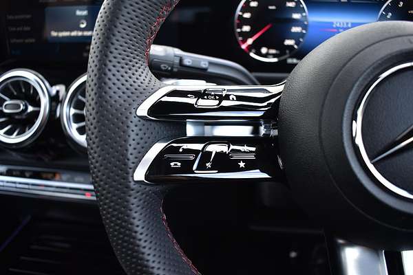 2024 Mercedes-Benz GLB-Class GLB200 X247