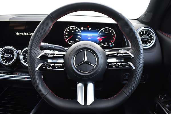 2024 Mercedes-Benz GLB-Class GLB200 X247