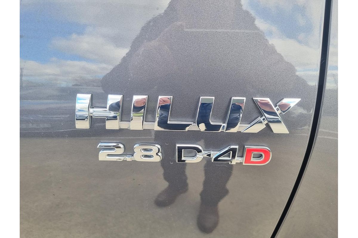 2022 Toyota Hilux SR5 GUN126R 4X4