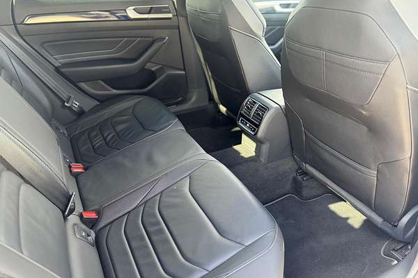 2023 Volkswagen Arteon 206TSI R-Line 3H
