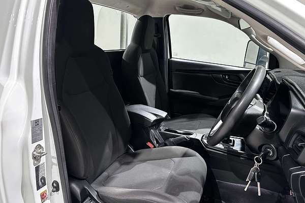2021 Isuzu D-MAX SX High Ride  Rear Wheel Drive