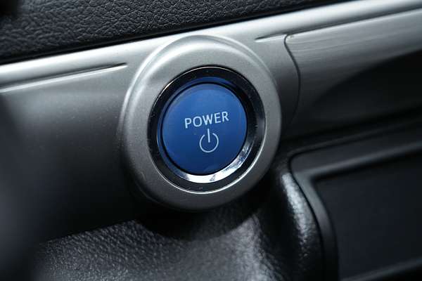 2013 Toyota Camry Hybrid H AVV50R