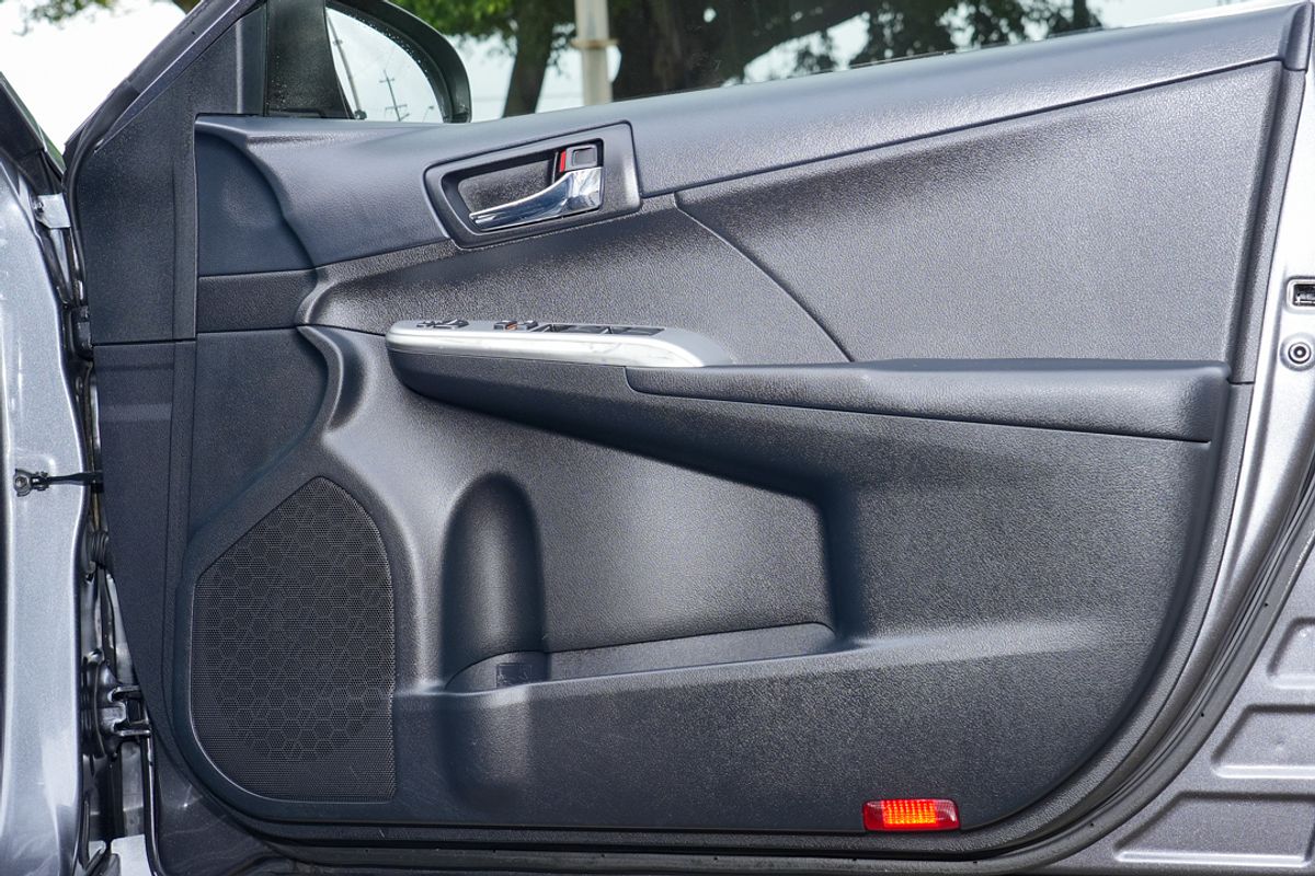 2013 Toyota Camry Hybrid H AVV50R