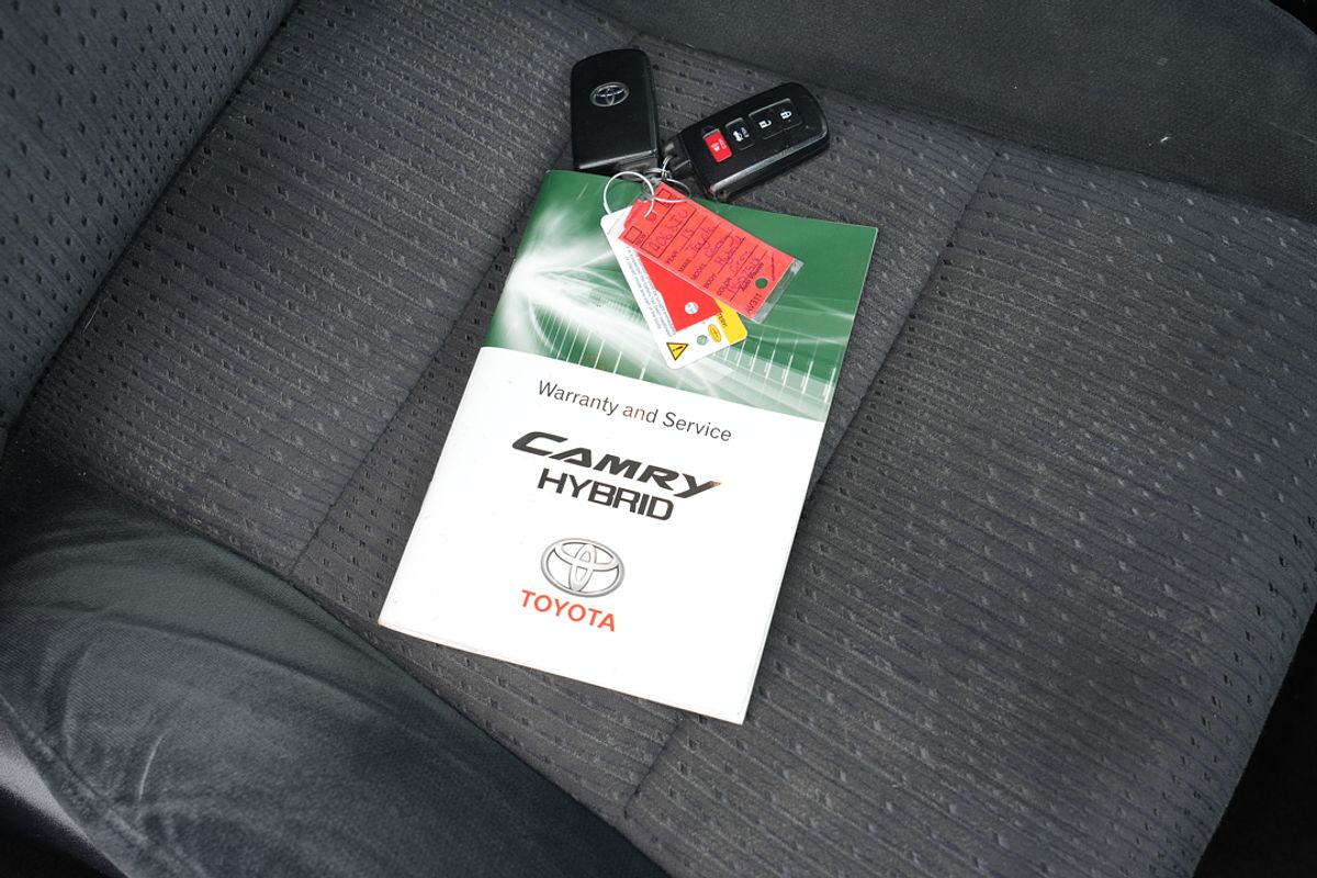 2013 Toyota Camry Hybrid H AVV50R