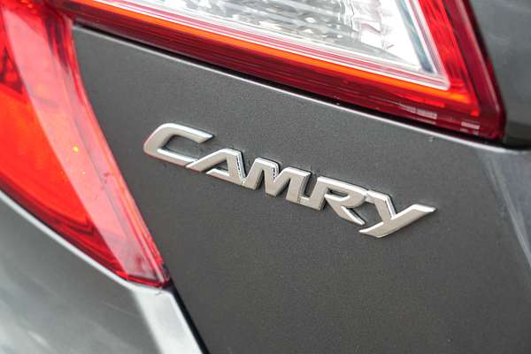 2013 Toyota Camry Hybrid H AVV50R