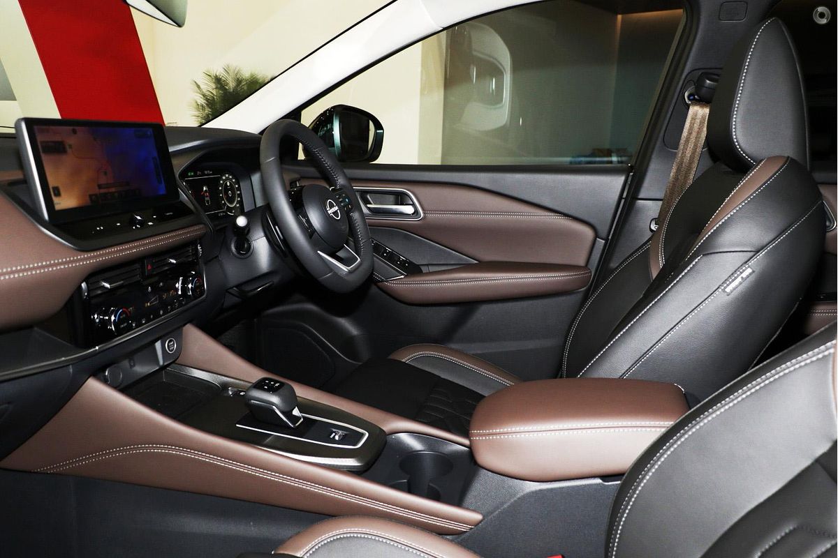 2025 Nissan QASHQAI Ti J12