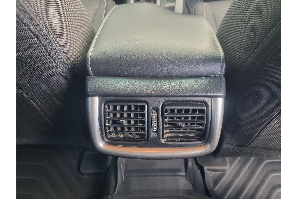 2022 Toyota Hilux SR5 GUN126R 4X4