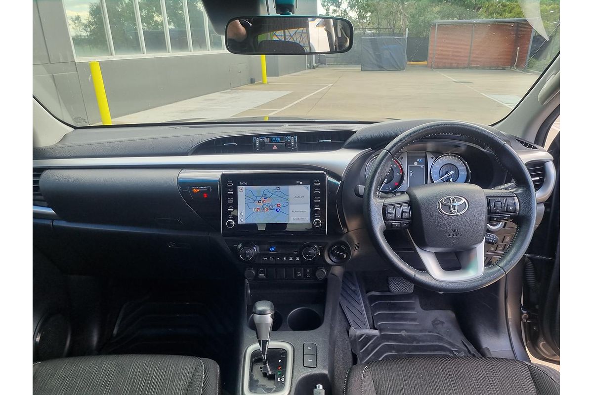 2022 Toyota Hilux SR5 GUN126R 4X4