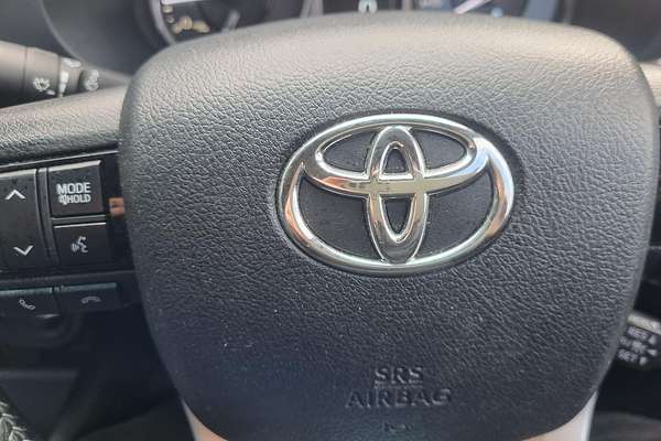 2022 Toyota Hilux SR5 GUN126R 4X4