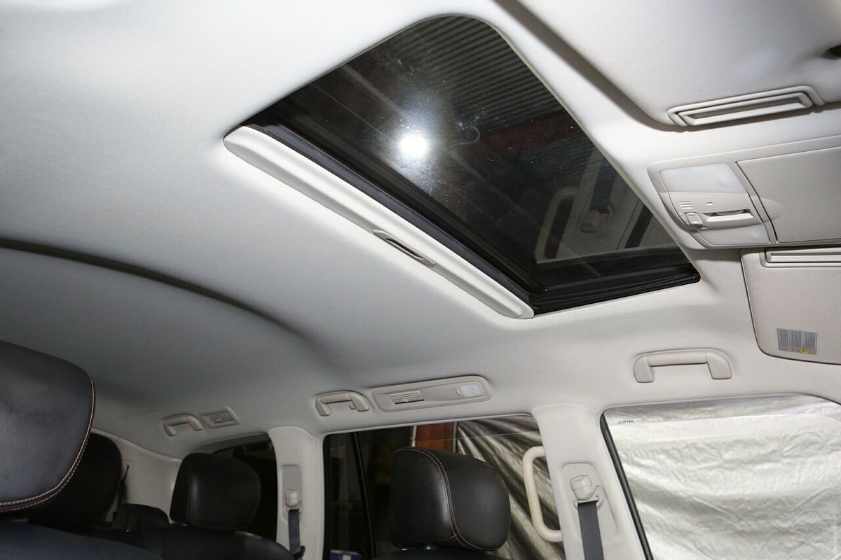2022 Nissan Patrol Ti-L Y62