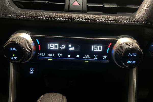 2020 Toyota RAV4 GX AXAH54R