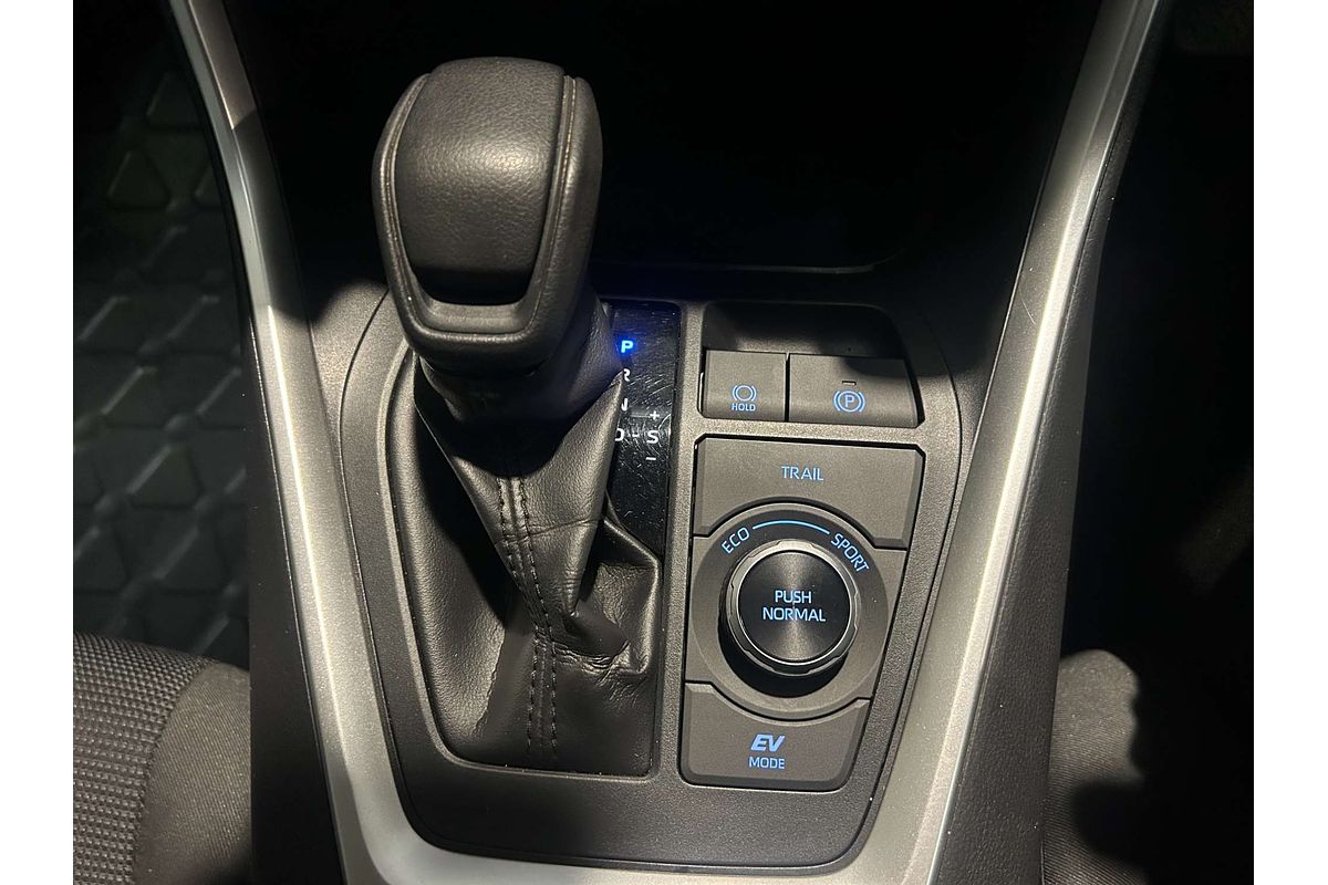 2020 Toyota RAV4 GX AXAH54R
