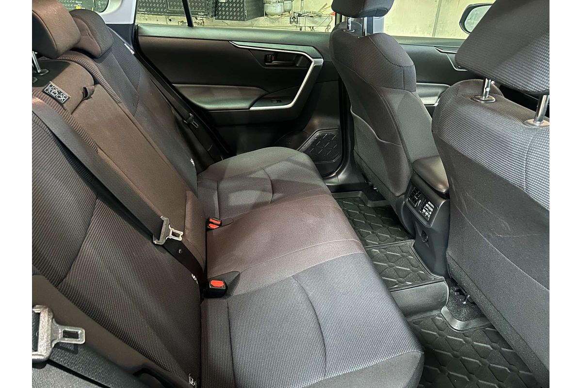 2020 Toyota RAV4 GX AXAH54R