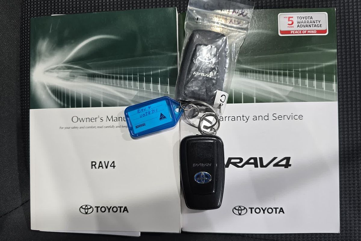 2021 Toyota RAV4 GX AXAH54R