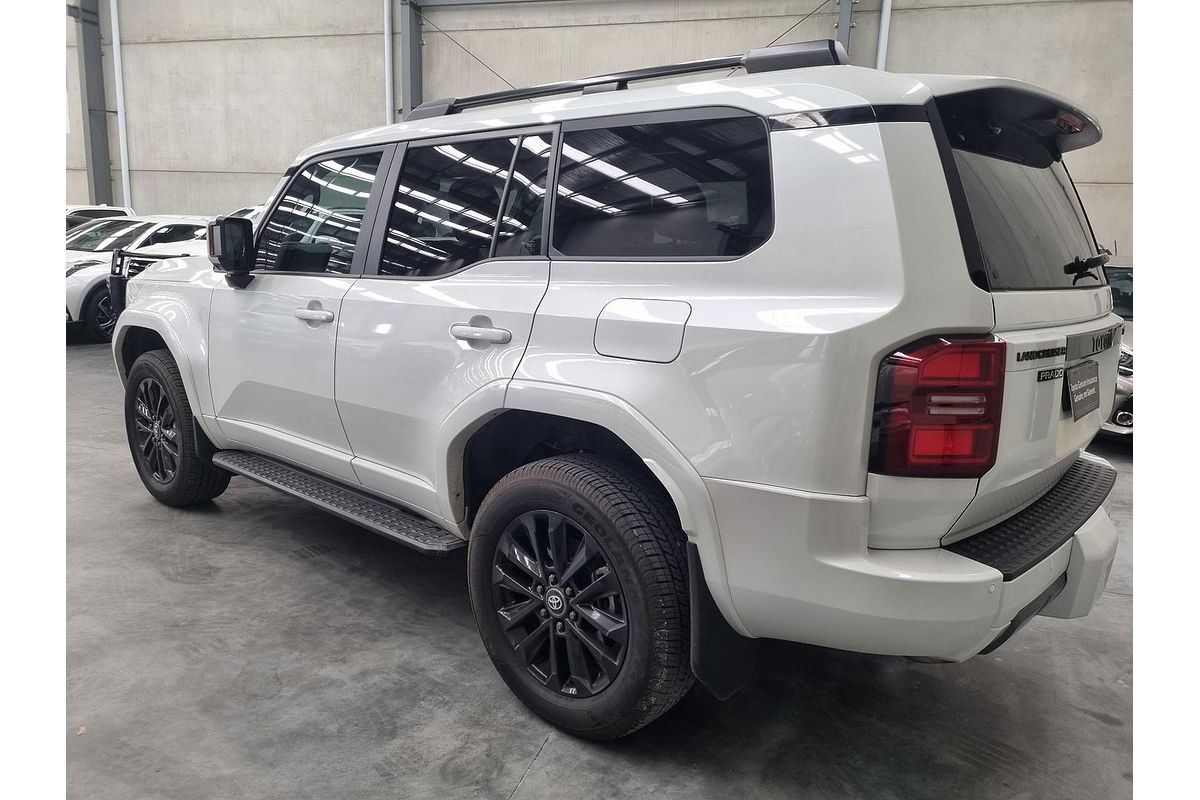 2024 Toyota Landcruiser Prado Kakadu GDJ251R