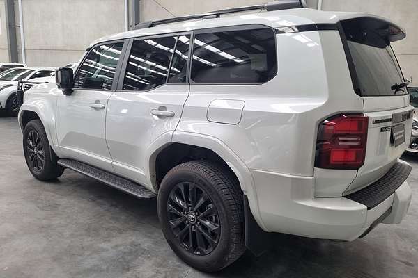 2024 Toyota Landcruiser Prado Kakadu GDJ251R