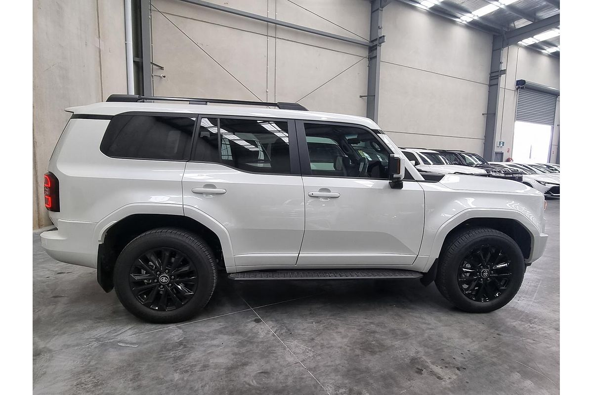 2024 Toyota Landcruiser Prado Kakadu GDJ251R