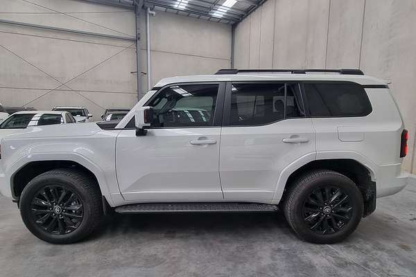 2024 Toyota Landcruiser Prado Kakadu GDJ251R