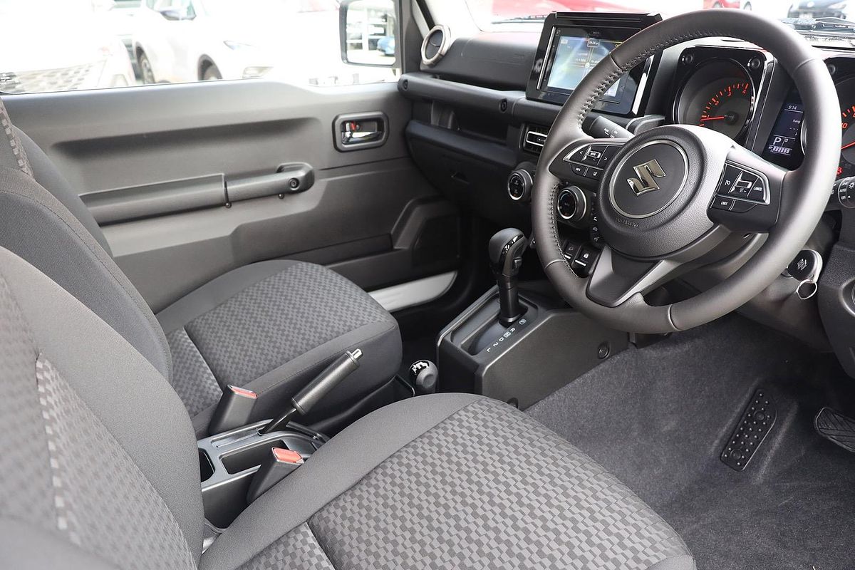 2025 Suzuki Jimny GLX GJ
