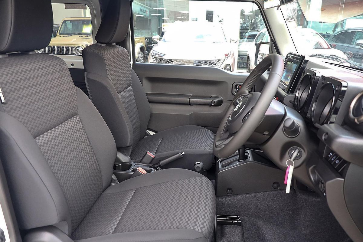 2025 Suzuki Jimny GLX GJ